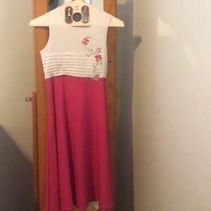 Girls dress